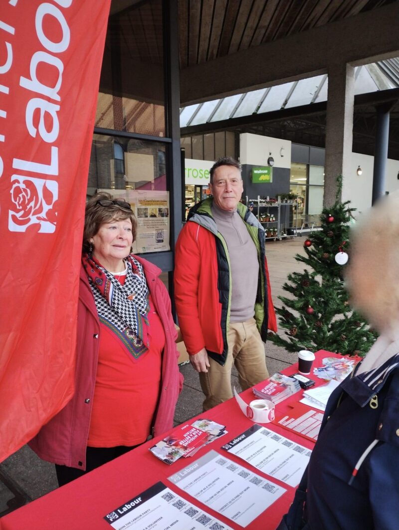 Cllr Clare Hunt talking with a passer-by